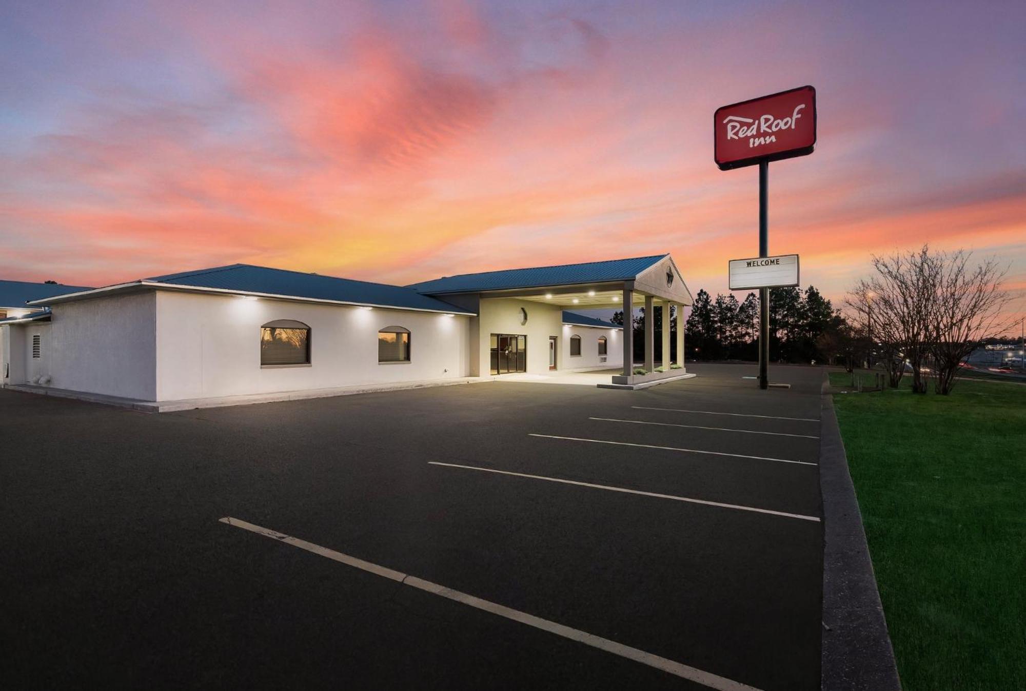 Red Roof Inn Nacogdoches Buitenkant foto