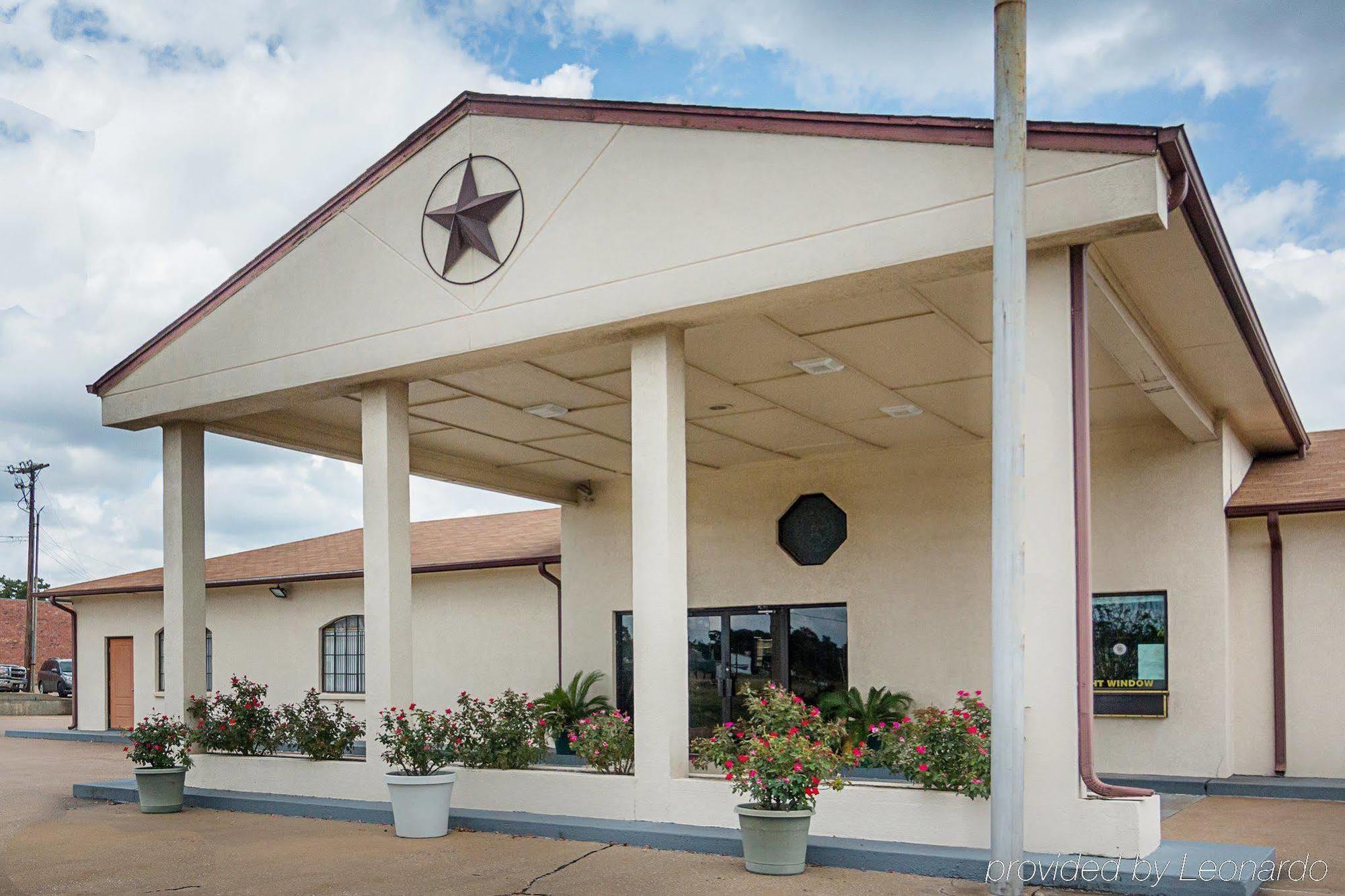 Red Roof Inn Nacogdoches Buitenkant foto