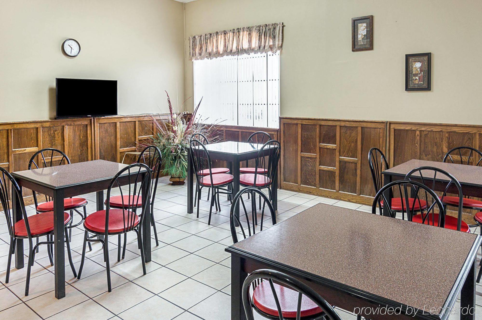 Red Roof Inn Nacogdoches Buitenkant foto